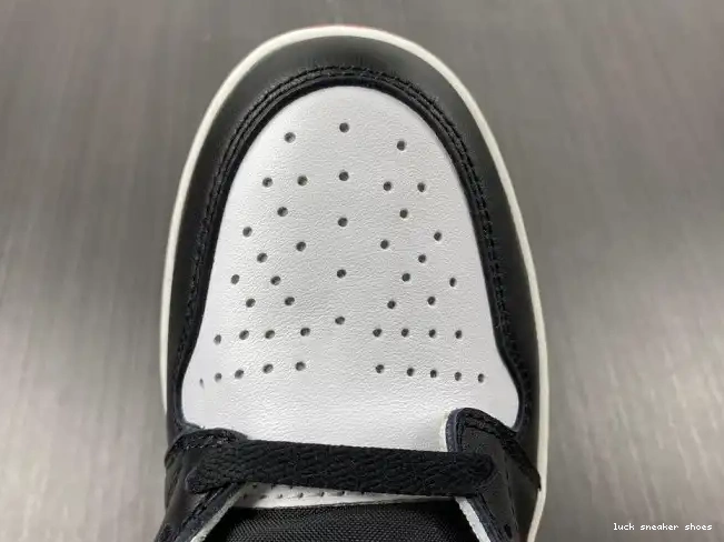 Reps LUCY 'Track High 555088-112 Air Red' Jordan 1 OG Retro 0522